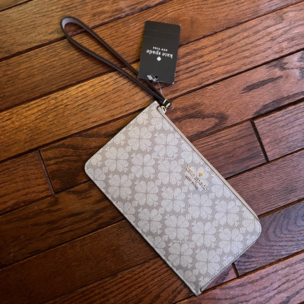 Kate spade wristlet